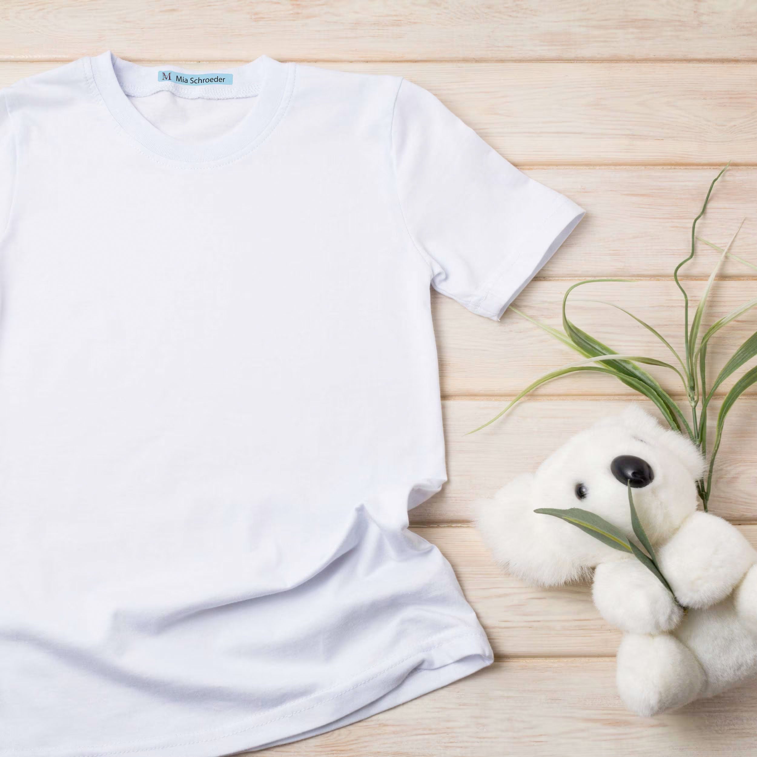Bügeletiketten Aquarell auf T-Shirt