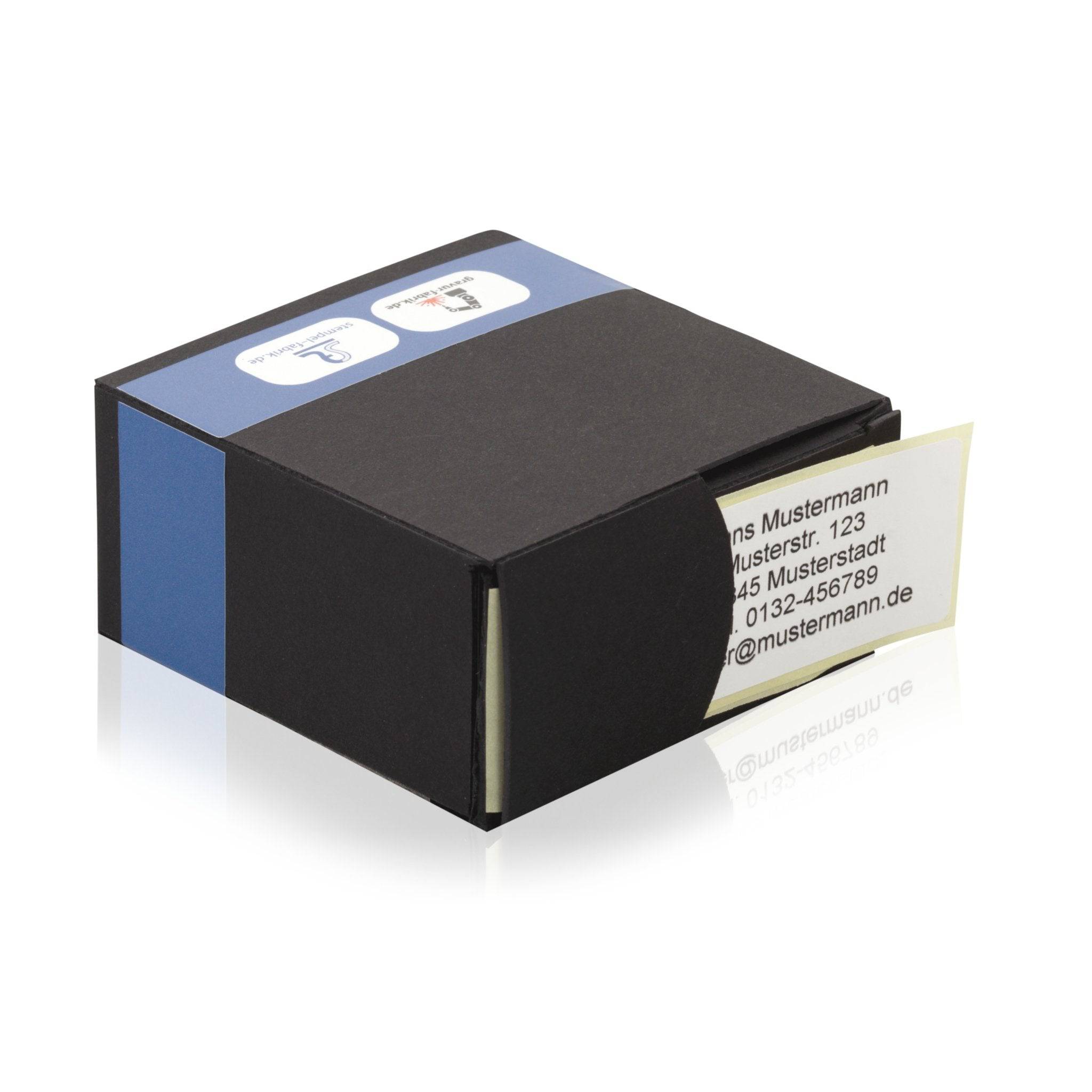 Adressaufkleber 60 × 30 mm in der Anwendung